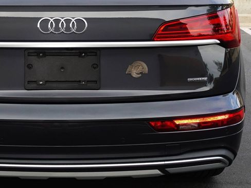 Used 2021 Audi Q5 2.0T Premium w/ Convenience Package AWD/4WD image 15