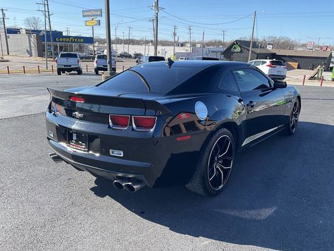 Used 2013 Chevrolet Camaro SS w/ RS Package image 5