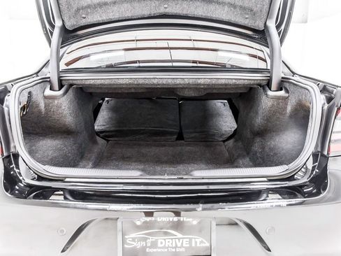 Used 2021 Dodge Charger SXT w/ Leather Interior Group RWD image 37