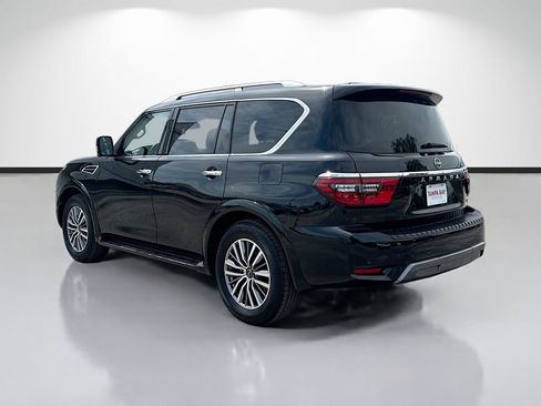 Used 2024 Nissan Armada SL AWD/4WD image 5