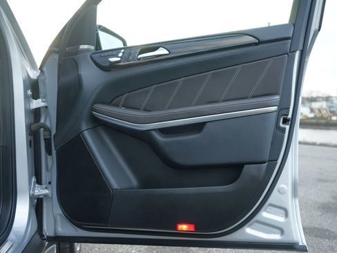 Used 2019 Mercedes-Benz GLS 63 AMG 4MATIC image 38