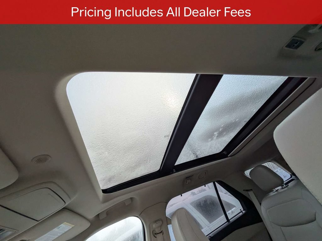 Used 2022 Ford Explorer Limited w/ Equipment Group 301A RWD image 22
