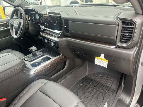 New 2026 GMC Sierra 1500 Elevation w/ Elevation Premium Package image 30