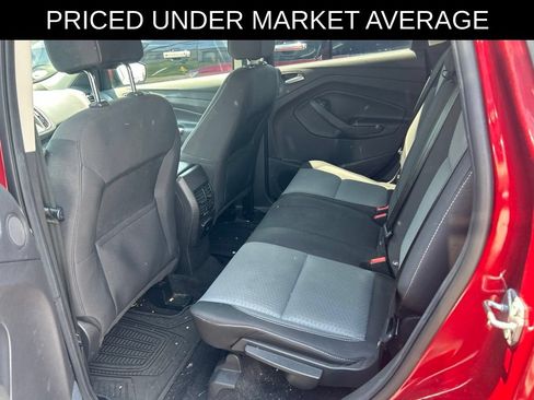 Used 2017 Ford Escape SE w/ Equipment Group 201A FWD image 12