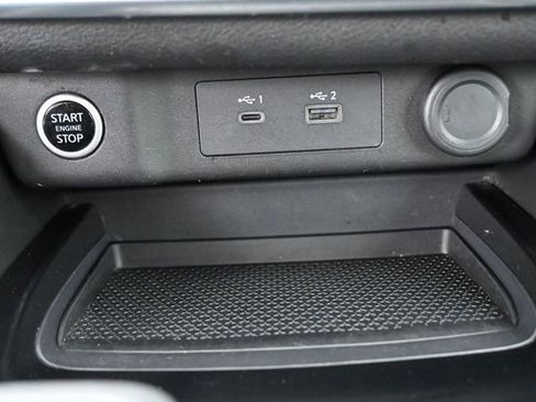 Used 2023 Nissan Rogue SV AWD/4WD image 4