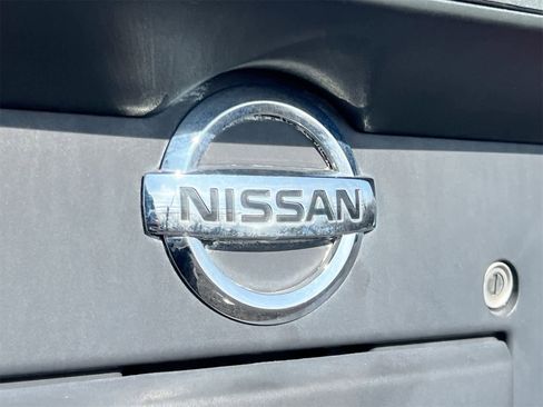 Used 2018 Nissan Frontier SV w/ Value Truck Package image 12