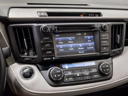 Used 2018 Toyota RAV4 XLE w/ Plus Extra Value Package FWD image 18