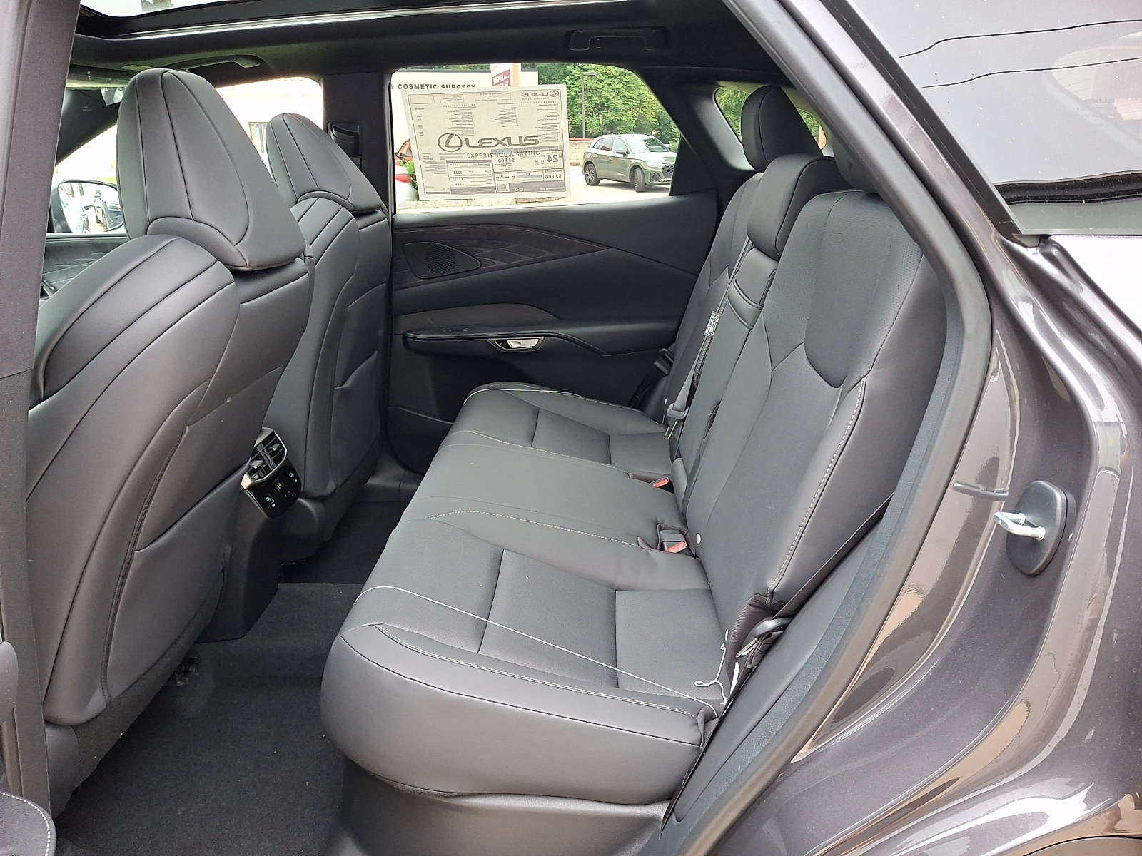 New 2026 Lexus RX 350 F Sport w/ Convenience Package AWD/4WD image 6
