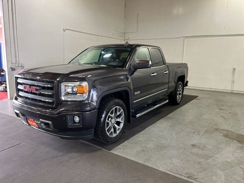 Used 2015 GMC Sierra 1500 SLT w/ All-Terrain Package AWD/4WD image 1