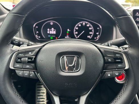 Used 2022 Honda Accord Sport image 16