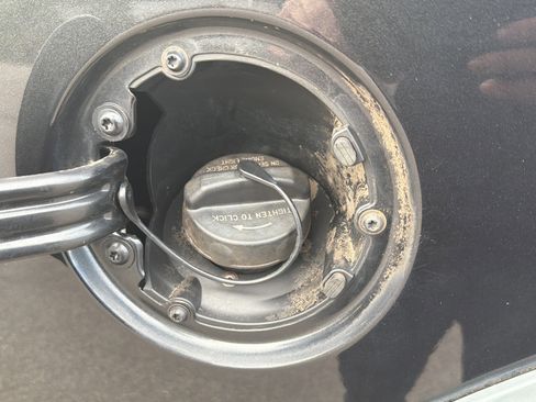 Used 2017 RAM 1500 Rebel w/ Luxury Group image 33