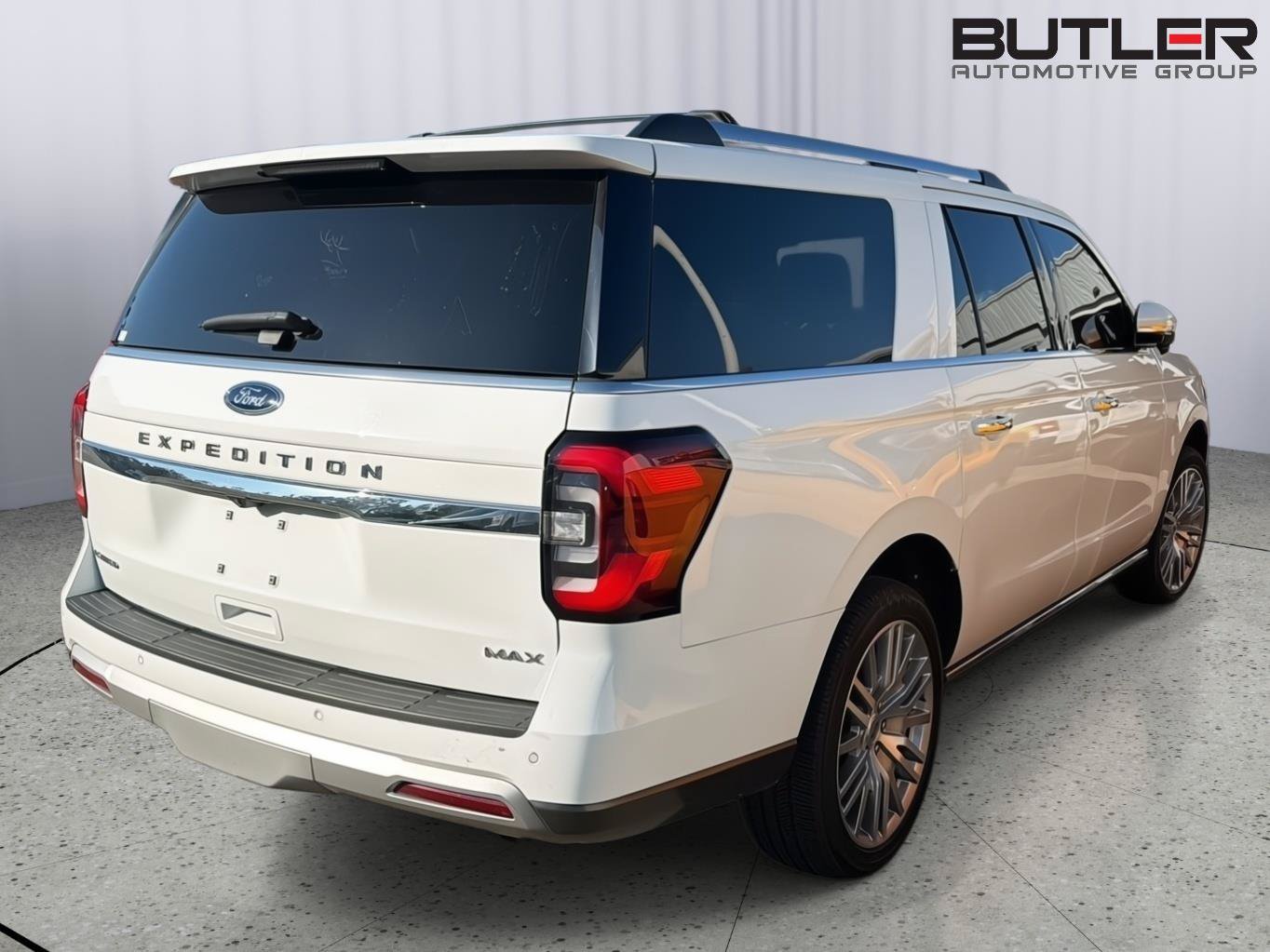 Used 2024 Ford Expedition Max Limited w/ Excursion Package AWD/4WD image 6