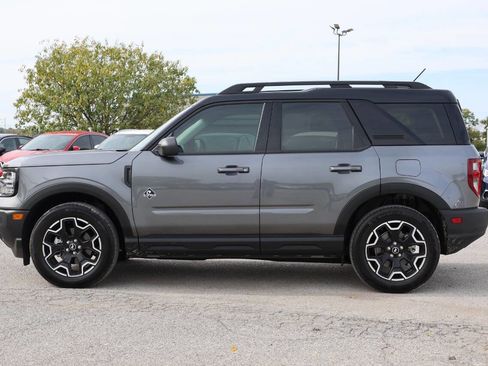 Used 2025 Ford Bronco Sport Outer Banks image 8