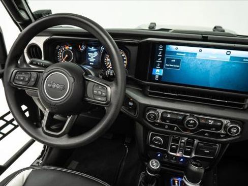 Used 2026 Jeep Wrangler Unlimited Sport image 41