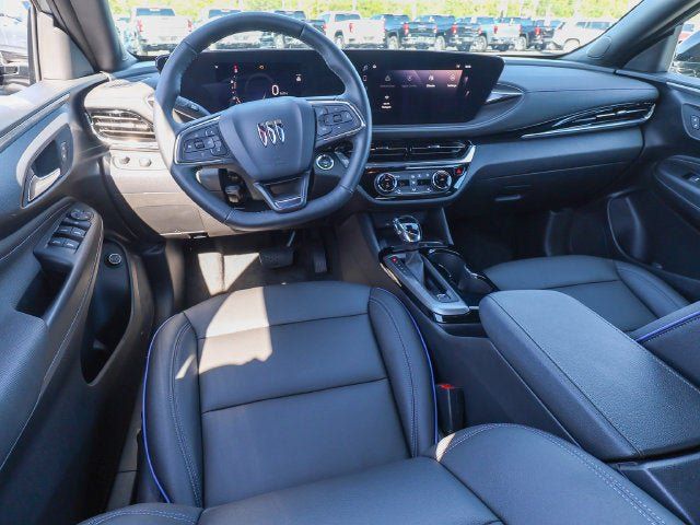 Used 2025 Buick Envista Sport Touring w/ Convenience I Package FWD image 16