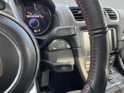 Used 2016 Porsche Cayman GT4 RWD image 27