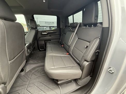 Used 2024 Chevrolet Silverado 1500 RST w/ Convenience Package II image 10