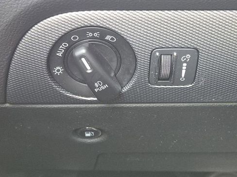 Used 2018 Dodge Durango GT w/ Premium Group image 11