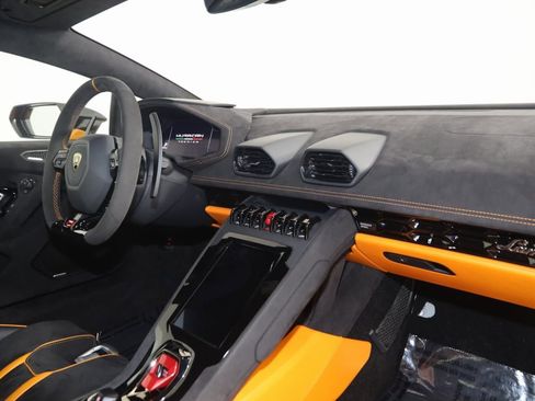 Used 2023 Lamborghini Huracan Tecnica image 75