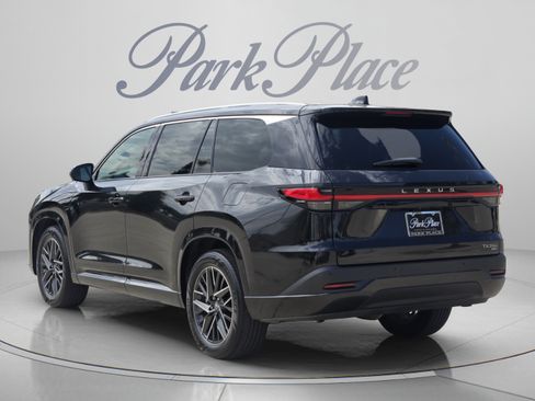 Used 2026 Lexus TX 350 AWD w/ Technology Package image 2