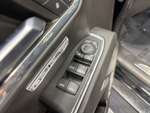 Used 2023 GMC Sierra 1500 Denali w/ Technology Package AWD/4WD image 46