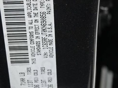 Used 2019 RAM 1500 Laramie image 29