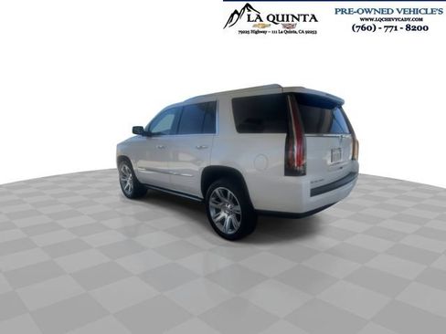 Used 2015 Cadillac Escalade Premium RWD image 6