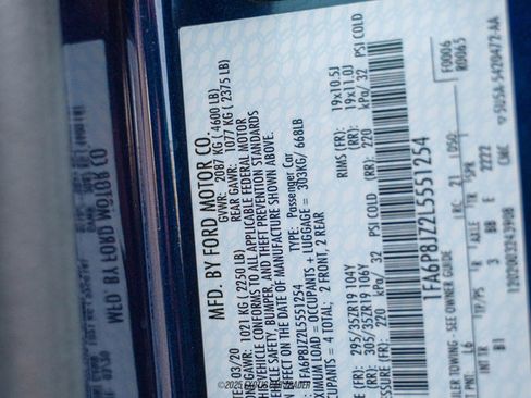 Used 2020 Ford Mustang Shelby GT350 w/ Technology Package image 49