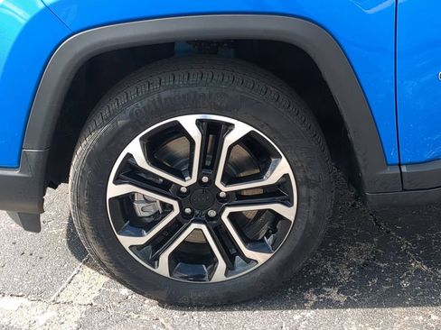 Used 2023 Jeep Compass Limited AWD/4WD image 17