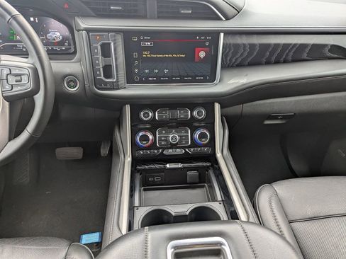 Certified 2023 GMC Yukon Denali image 13