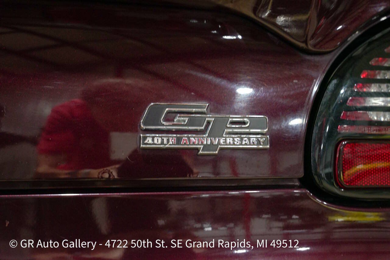 Used 2002 Pontiac Grand Prix GTP FWD image 26