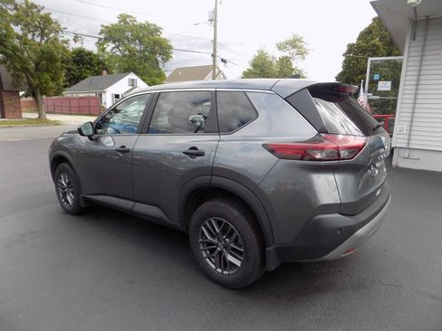 Used 2023 Nissan Rogue S AWD/4WD image 6