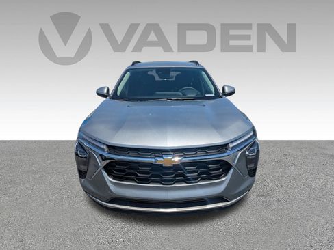 New 2026 Chevrolet Trax LT FWD image 28