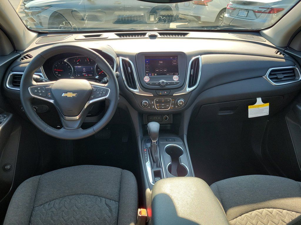 Used 2024 Chevrolet Equinox LT FWD image 13