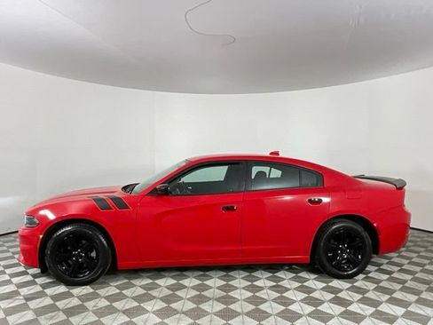 Used 2023 Dodge Charger SXT RWD image 8