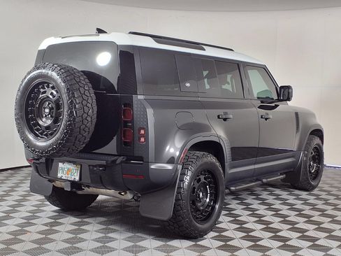 Used 2024 Land Rover Defender 110 S AWD/4WD image 32