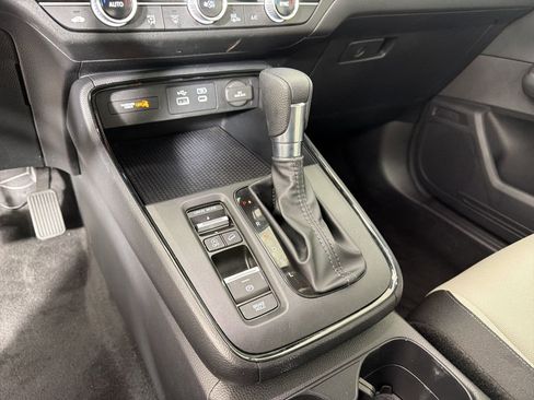 Certified 2025 Honda CR-V EX image 20