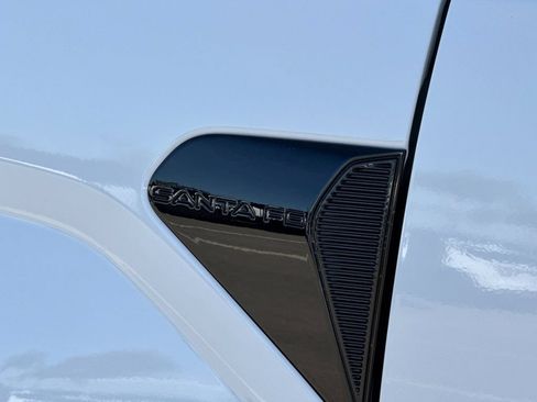 Used 2026 Hyundai Santa Fe SEL FWD image 32