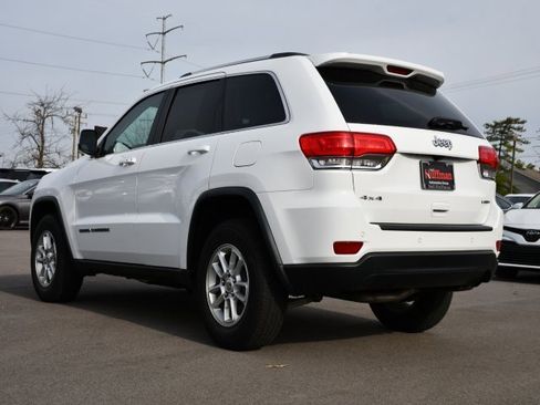 Used 2018 Jeep Grand Cherokee Laredo image 5