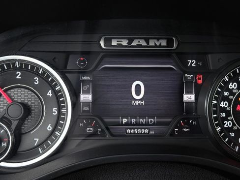 Used 2022 RAM 1500 Big Horn w/ Night Edition AWD/4WD image 12