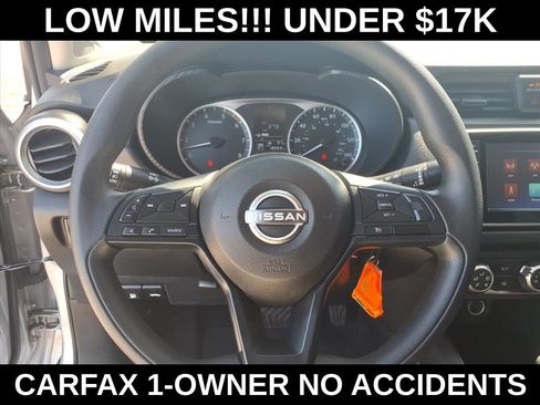 Used 2024 Nissan Versa S w/ S Plus Package image 19