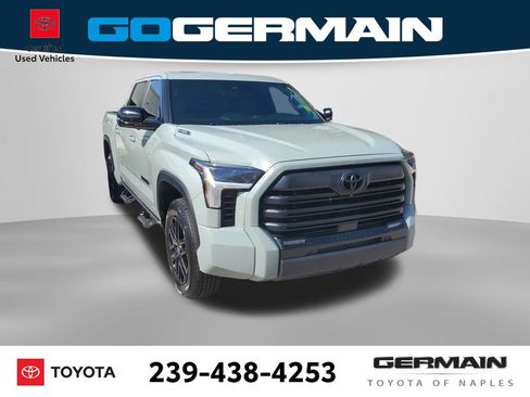 Used 2025 Toyota Tundra Limited AWD/4WD image 4