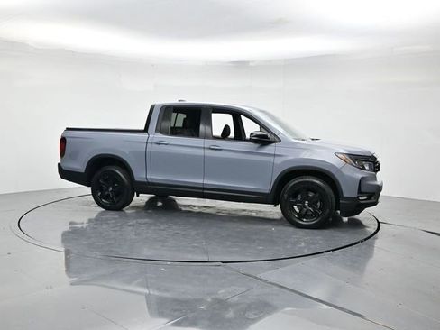 Used 2023 Honda Ridgeline Black Edition image 3