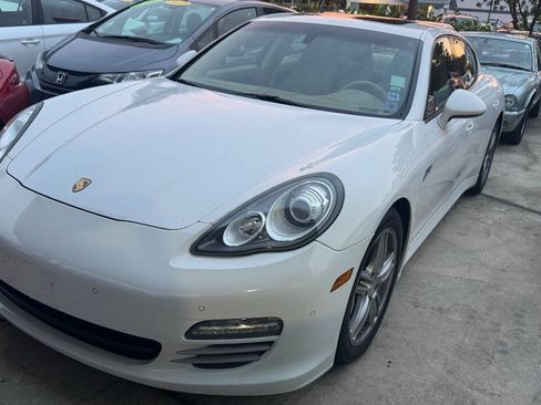Used 2011 Porsche Panamera 4 AWD/4WD image 1