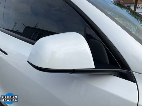 Used 2020 Tesla Model Y Long Range image 79