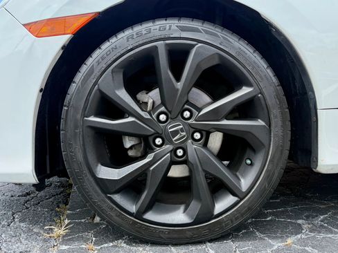 Used 2021 Honda Civic Sport image 32