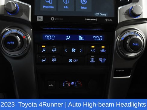 Used 2023 Toyota 4Runner Limited AWD/4WD image 21