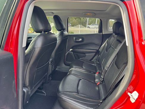 Used 2018 Jeep Compass Limited w/ Navigation Group image 13