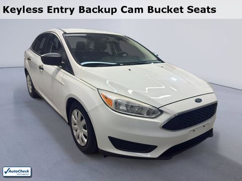 Used 2016 Ford Focus S image 1