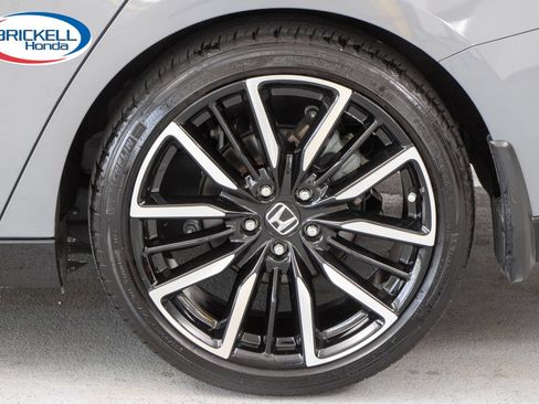 Certified 2025 Honda Accord Touring image 38